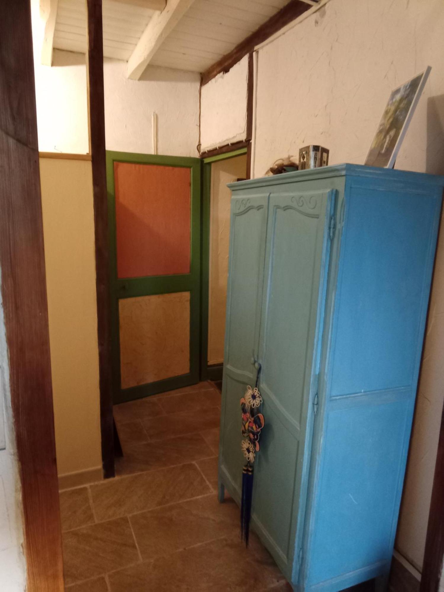 La Grille Fleurie, Chambres D'Hote Chez L'Habitant Arthonnay Exterior foto
